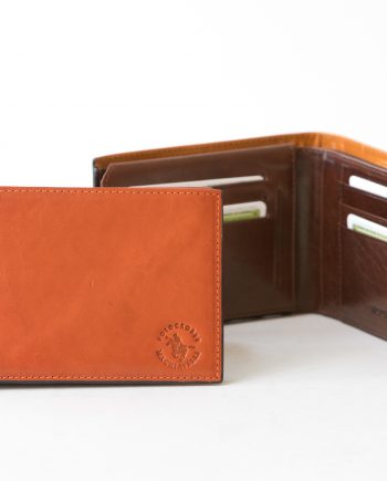 Small leather man wallet with flap