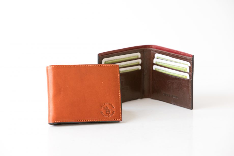 Small leather man wallet without flap