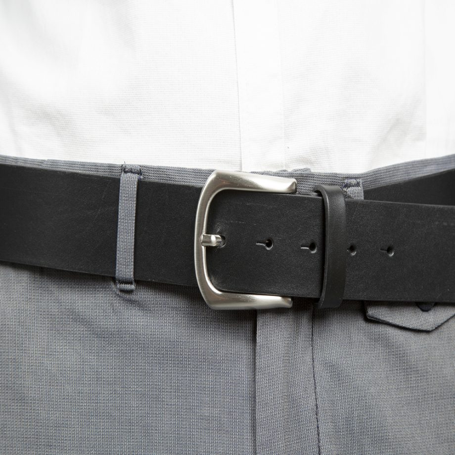Man's Belt black sports leather with silver metal buckle. Belt made by Italian artisans with top quality vegeta