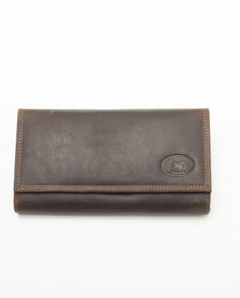 -Women's Crazy Oiled Leather Women's Wallet with contrast stitching. -Measures: 18cm x 10cm x 2.5cm. -9 credit card pockets banknote pocket with central divider -Transparent pocket for IDFotografie -4 pockets for documents -Zip pocket Made by Italian artisans with top quality vegeta.